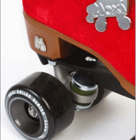 Moxi roller skates. Fits wmns 7, 7 1/2 - Picture 3 of 5
